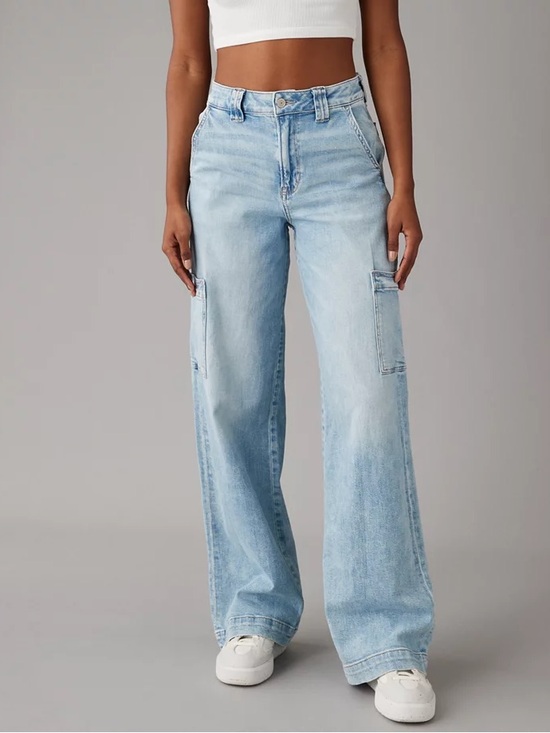 American Eagle Outfitters Denim - American Eagle Outfitters Light Blue Wide-Leg Cargo Jeans as is